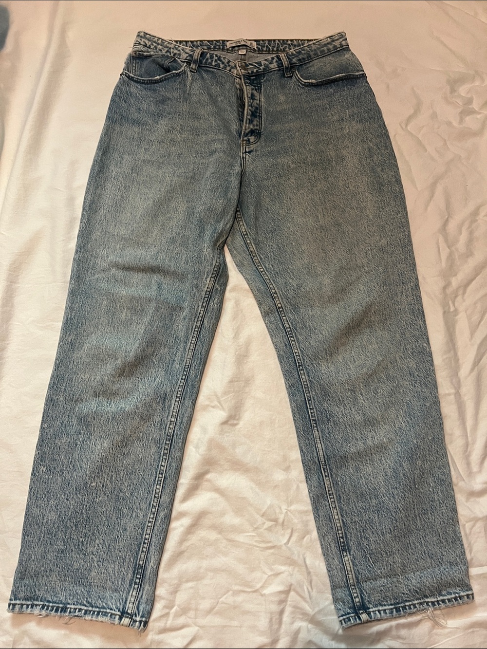 Abercrombie & Fitch Curve Love Light Blue High-Rise Dad Jeans